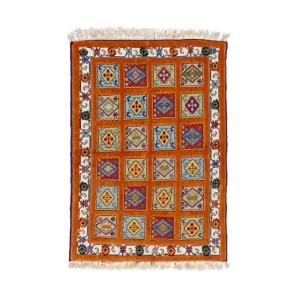 Henna-framed kilim rug with light cream border